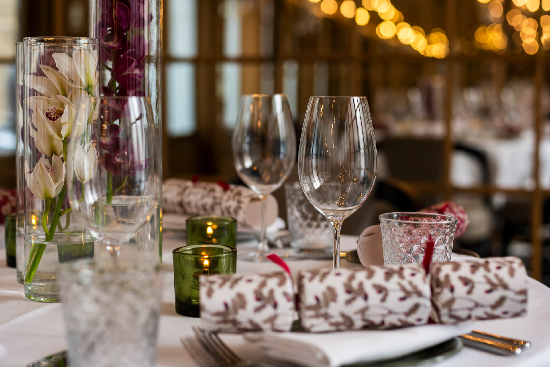 Set table inside the Mirror Room at 11 Cadogan Gardens